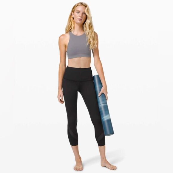 Lululemon Wunder Under High-Rise Crop 23" Scallop Full-On Luxtreme Size 2 Black - Picture 1 of 8